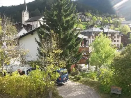 ABC Ferienwohnung 3 1. OG Nord-Ost, Appartement 5 personnes à Fiesch - Photo 4