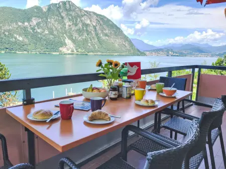 Frontlake Panorama Apt. 408, Appartement 5 personnes à Bissone - Photo 1