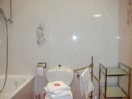 Residenza Monte Bré - Apt.004 Haus1, Appartement 4 personnes à Aldesago - Photo 8