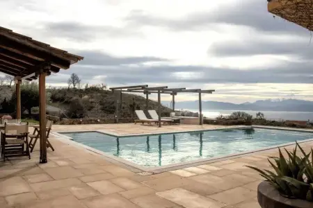 Villa accueillante avec piscine privée à Dhamiá - Photo 1