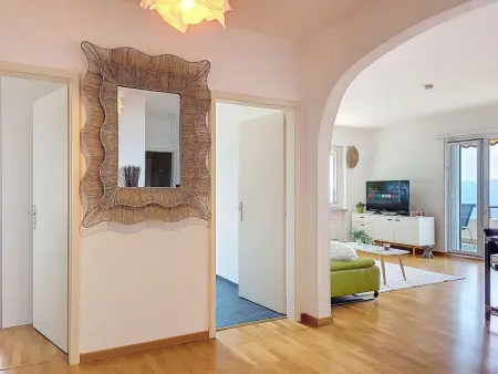 Apt.Woka, Appartement 4 personnes à Aldesago - Photo 9