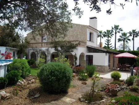 in Sa Coma mit Großer Terrasse, Maison 8 personnes à Sant Llorenç des Cardassar - Photo 1