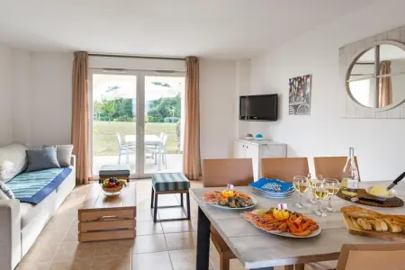 Le Village de la Mer Split-level holiday home sleeps 8 OTA, Sanctuaire Maritime en Vendée - Photo 12