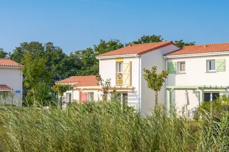 Le Village de la Mer Split-level holiday home sleeps 6 OTA, Retraite champêtre et côtière en Vendée - Photo 6