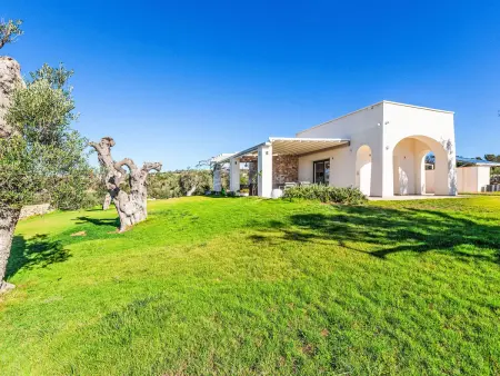 Stupenda Villa Grazia con piscina, Villa 4 personnes à Acquarica del Capo - Photo 8