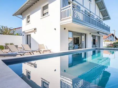 Villa piscine, clim, parking, proche golf - 8 pers. - Photo 12
