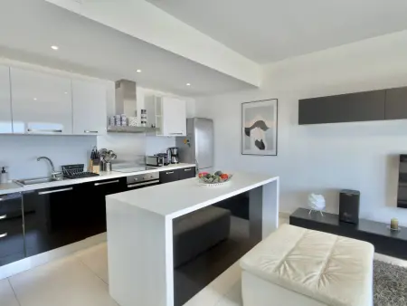 Appartement centre-ville, clim, vue mer, Appartement 4 personnes à Propriano - Photo 7