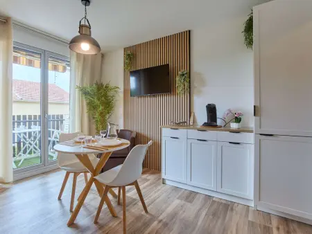 Studio avec balcon, parking, animaux OK - 2 pers. - Photo 3