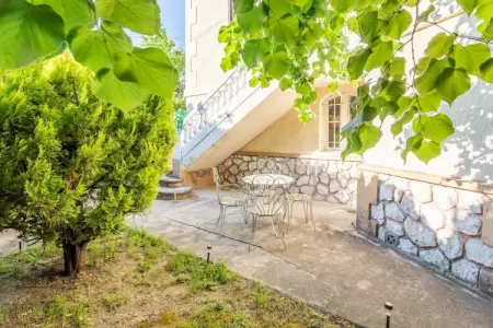 CC-15-VERDIERE, Charmant appartement 1 chambre/2 salles de bain avec jardin - Photo 19