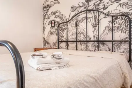 CC-15-VERDIERE, Charmant appartement 1 chambre/2 salles de bain avec jardin - Photo 40