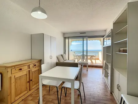 Studio sur plage, parking, animaux OK - 2 pers. vue mer - Photo 9