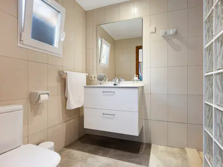 Maison avec piscine et climatisation, urbaine - 5 pers. - Photo 12