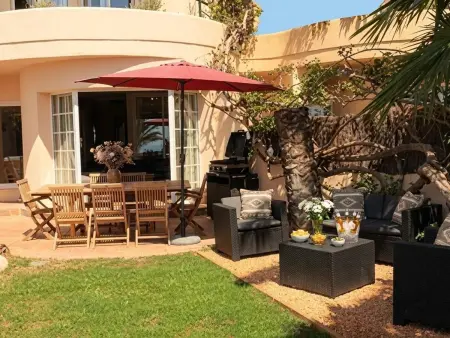 Villa à Sitges avec piscine privée, animaux bienvenus - Photo 2