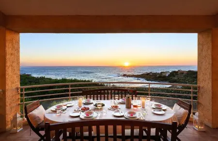 Villa avec Vue Panoramique et Piscine Privée à Corbara - Photo 1