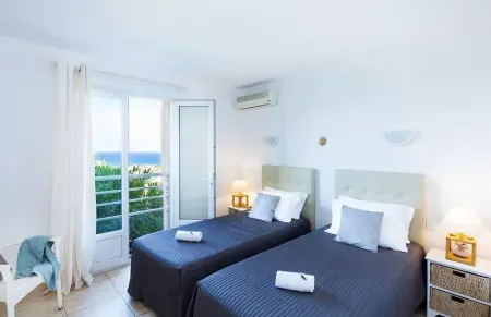 Villa avec Vue Panoramique et Piscine Privée à Corbara - Photo 7