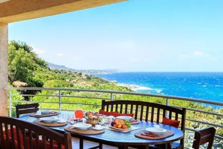Villa avec Vue Panoramique et Piscine Privée à Corbara - Photo 16