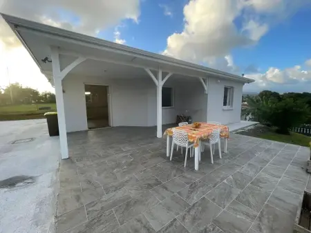 Charmante maison de vacances à Le Lamentin avec jardin - Photo 19