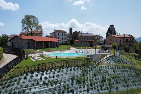 Vecchio Olmo, Spacieuse maison de vacances avec piscine partagée à Poppi - Photo 14