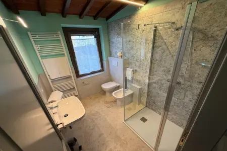 Vecchio Olmo, Spacieuse maison de vacances avec piscine partagée à Poppi - Photo 17