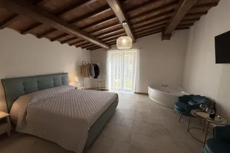 Vecchio Olmo, Spacieuse maison de vacances avec piscine partagée à Poppi - Photo 26