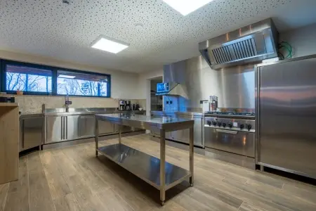 Gîte DDS is a luxurious holiday home, Retraite de luxe dans les Ardennes avec spa - Photo 13