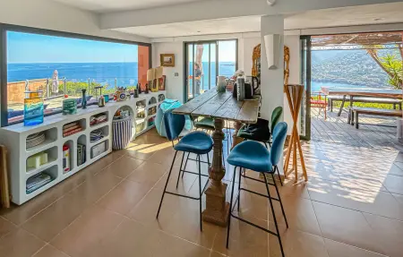 MAISON AVEC PISCINE, Maison 6 personnes à Théoule sur Mer - Photo 2