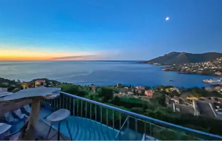 MAISON AVEC PISCINE, Maison 6 personnes à Théoule sur Mer - Photo 8