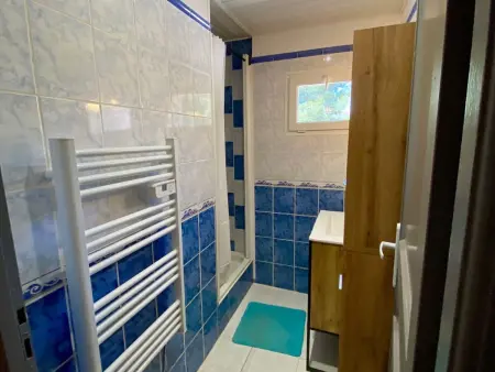 Maison atypique, vue sur étang - 4 pers., Maison 4 personnes à Mèze - Photo 9