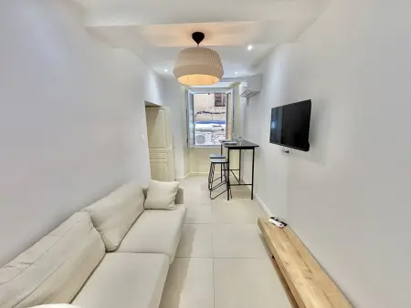 Appartement climatisé, centre-ville Ajaccio, Appartement 2 personnes à Ajaccio - Photo 3