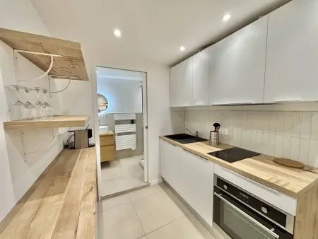 Appartement climatisé, centre-ville Ajaccio, Appartement 2 personnes à Ajaccio - Photo 9