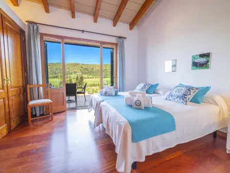 Villa avec piscine et clim - 8 pers., vue montagne - Photo 3