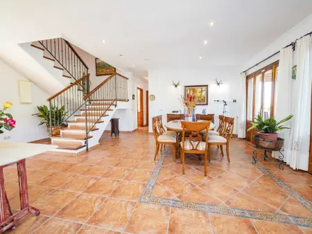 Villa avec piscine et clim - 8 pers., vue montagne - Photo 7