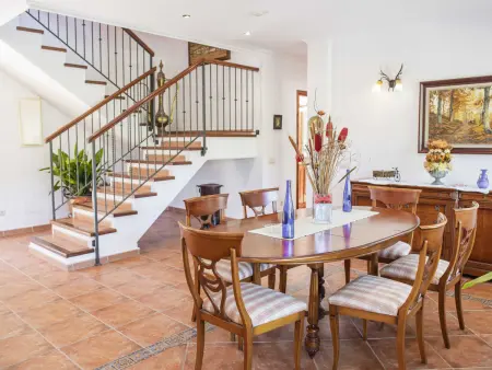 Villa avec piscine et clim - 8 pers., vue montagne - Photo 16