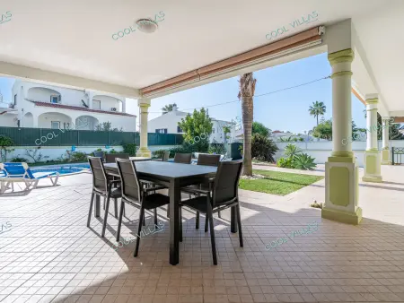 Villa avec piscine privée - 10 pers., Villa 10 personnes à Albufeira - Photo 16