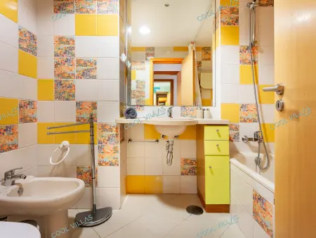 Appartement élégant et climatisé, vue sur l'eau - 6 pers. - Photo 22