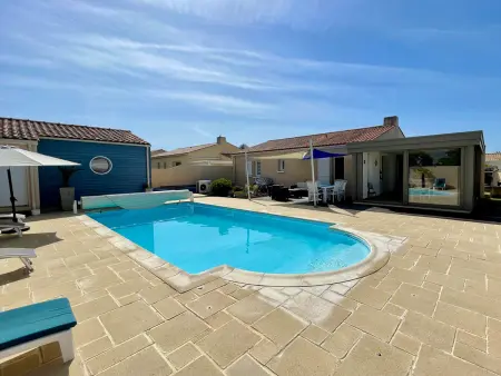Belle maison avec piscine - 8 pers., Maison 8 personnes à Bretignolles sur Mer - Photo 2