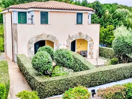 Sardinia Hillside Retreat – Apt 13, 2BR, Appartement 5 personnes à Valledoria - Photo 1