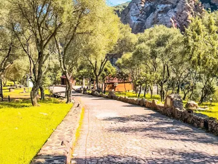 Sardinia Hillside Retreat – Apt 13, 2BR, Appartement 5 personnes à Valledoria - Photo 6