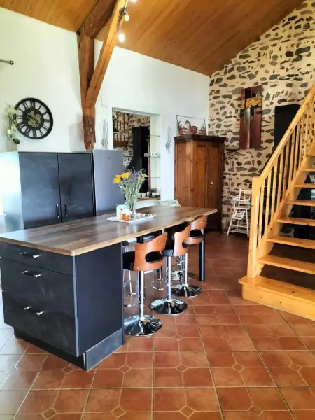 Charmante maison avec piscine privée à Siaugues-Sainte-Marie - Photo 4