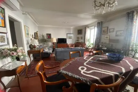 Ostal Pagès, Bel appartement en centre-ville de Montpellier - Photo 6