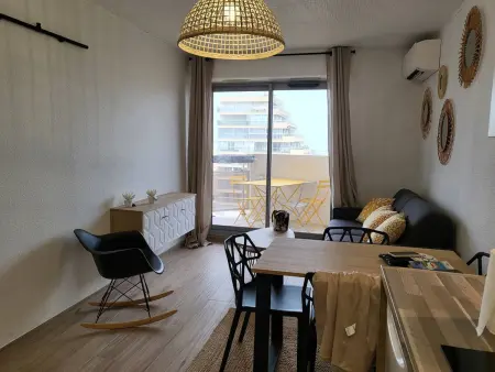 Appartement rénové avec parking, clim et vue mer - 4 pers. - Photo 6