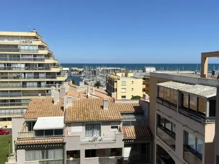Appartement rénové avec parking, clim et vue mer - 4 pers. - Photo 10