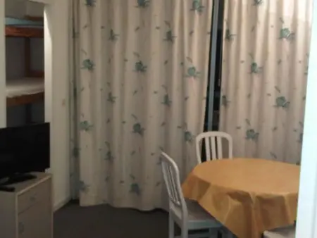 Ruhige Tourismusmöblierung mit Balkon und Pool, Appartement 5 personnes à Roquebrune Cap Martin - Photo 29
