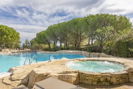 Pierre & Vacances Village Pont Royal en Provence House 8 people - 2 bedrooms + 1 sleeping alcove - Duplex - Village, Appartement 2 chambres avec piscine - Photo 5