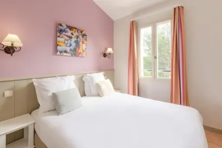 Pierre & Vacances Village Pont Royal en Provence House 6 people - 2 bedrooms - Duplex - Garden - Taillades district, Duplex pour 6 personnes avec jardin - Photo 2