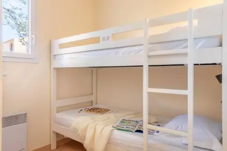 Pierre & Vacances Village Pont Royal en Provence Apartment 8 people - 2 bedrooms + 1 sleeping alcove - Balcony - Air-conditioned, Séjour chic à la campagne avec balcon - Photo 16