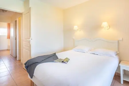 Pierre & Vacances Village Pont Royal en Provence Apartment 6 people - 1 bedroom + 1 sleeping alcove - Balcony or terrace, Retraite avec piscines chauffées partagées - Photo 10