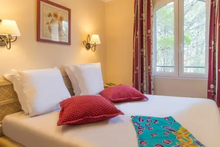 Pierre & Vacances Village Le Rouret House 8 People - 3 Bedrooms - Duplex - Spacious Terrace, Maison Ardèche avec terrasse spacieuse pour 8 personnes - Photo 5