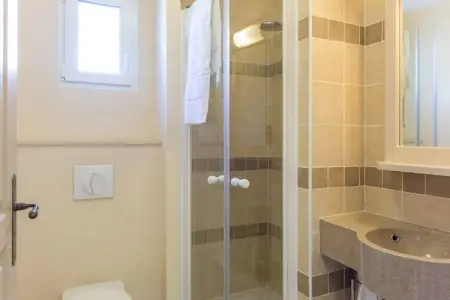 Pierre & Vacances Village Le Rouret House 8 People - 3 Bedrooms - Duplex - Spacious Terrace, Maison Ardèche avec terrasse spacieuse pour 8 personnes - Photo 19