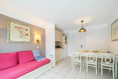 Pierre & Vacances Village Le Rouret House 6 People - 2 Bedrooms - Duplex - Terrace, Duplex familial pour 6 personnes en Ardèche - Photo 2